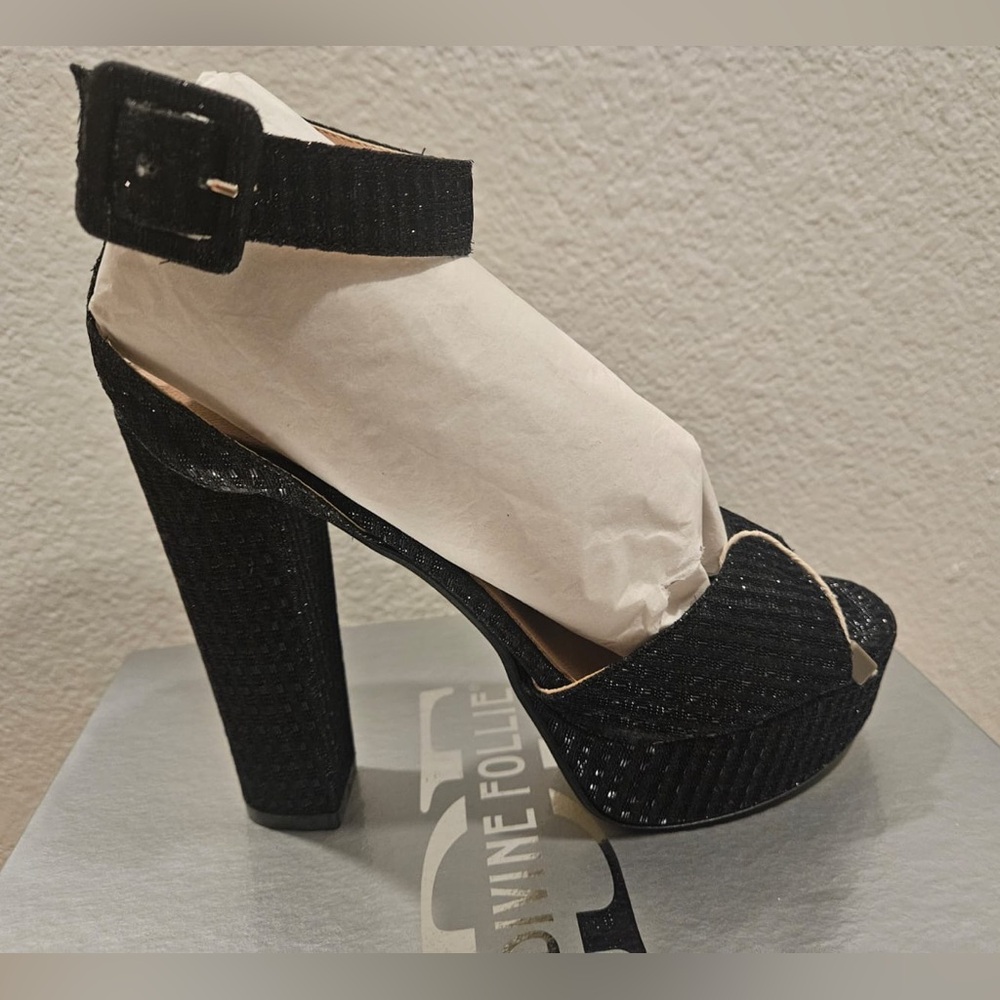 376 Divine Follie Italian Chic Black Textured Platform Heels EU37